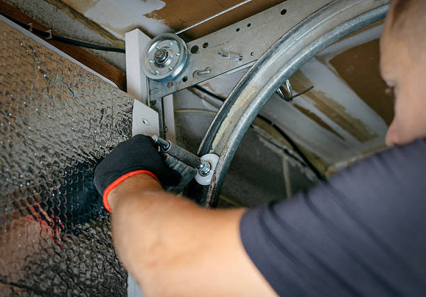 Affordable Garage Door Roller Replacement solutions in Albion, IL